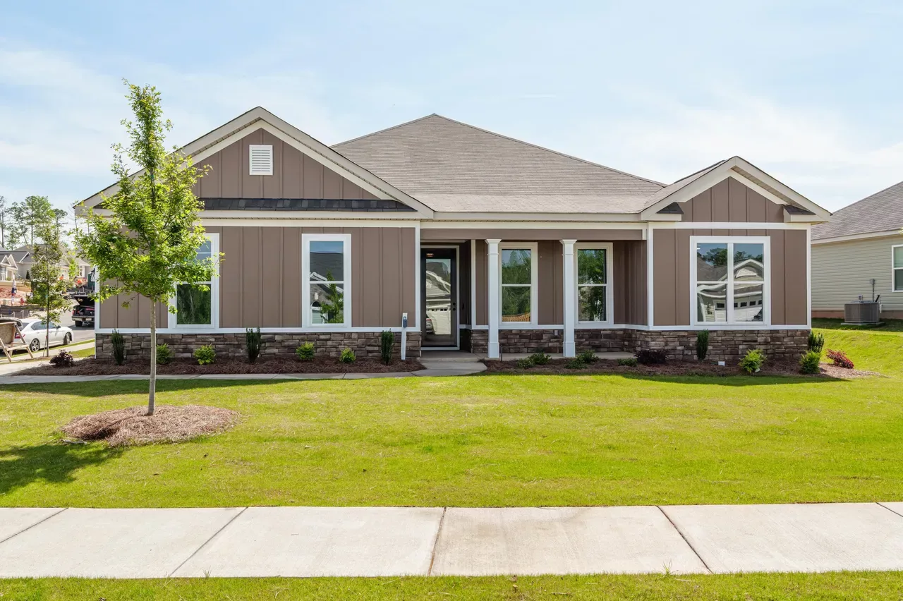 936 Holbrook 1