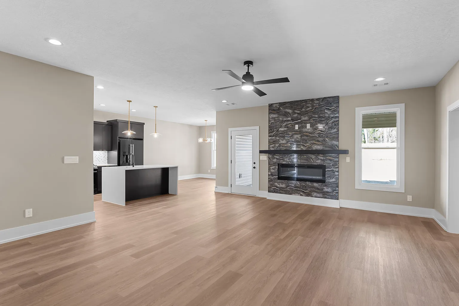 3125 Banter Drive 12