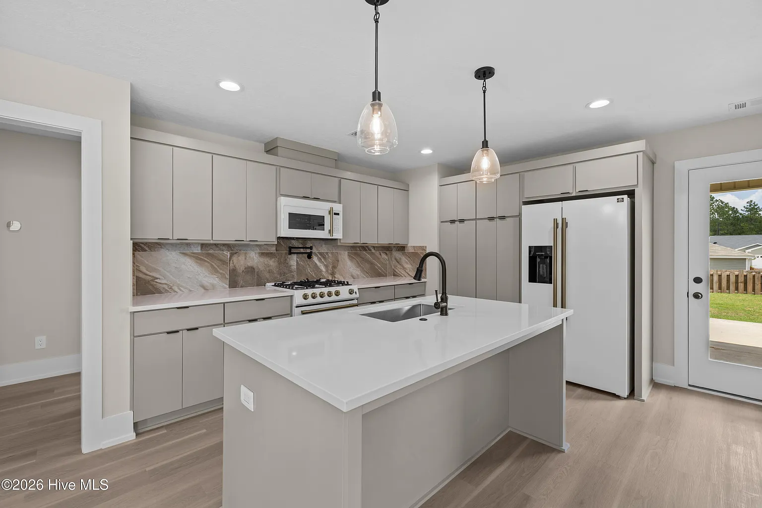 8422 Bannock Circle 3